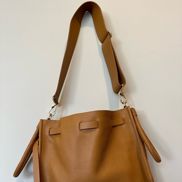 Tamara Mellon Vitello Kiss Handbag in Brown - Picture 4 of 7